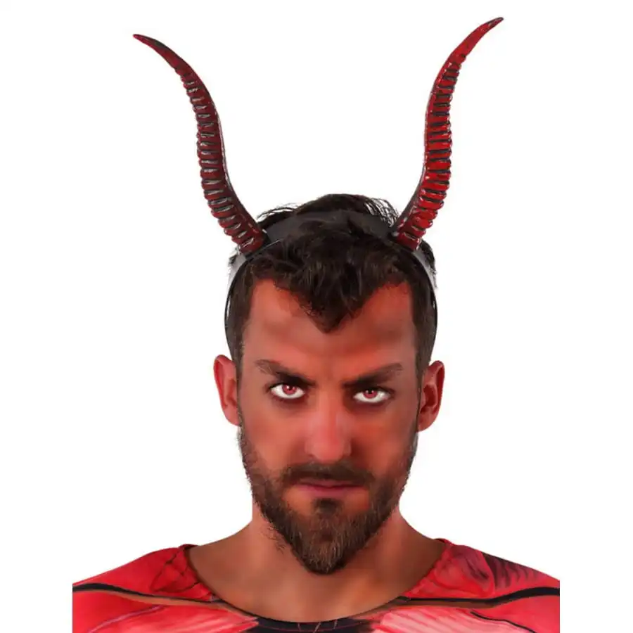 Longues Cornes De Diable Sur Serre TĂȘte, Adulte